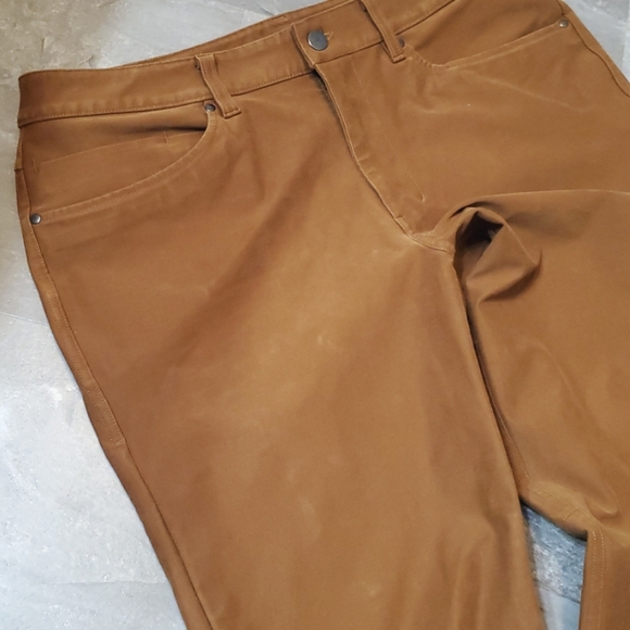 Lululemon ABC Pant Slim *Utilitech. Burnt Caramel. Size 33. 27 1/2" Inseam. - Picture 9 of 16